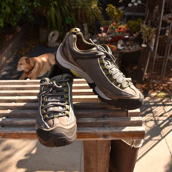 merrell bike shoes